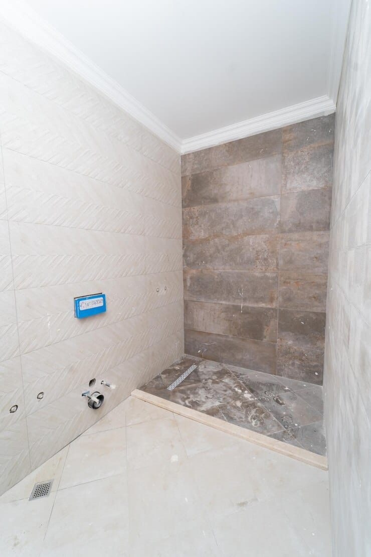 أفضل شركة تكسير وترميم الحمامات في العين